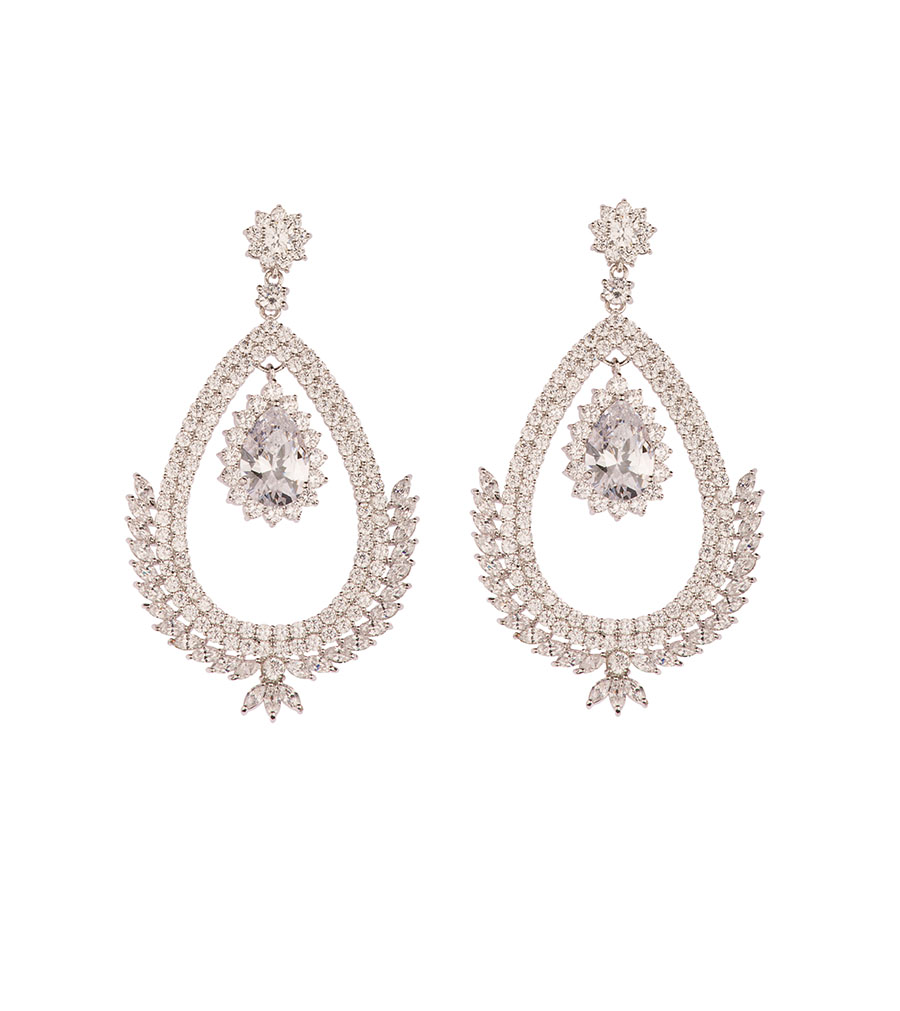 That Girl - 18k White Gold Plated Crystal Dangle Earrings – Carnation Avenue